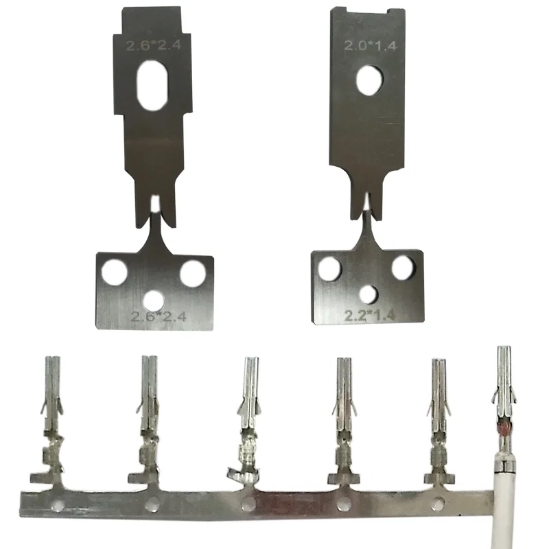 Terminal Crimping Blade, Terminal Crimping Blade And Cutter, Knife Blades And Cutter For Electric Terminal Crimping Lama di crimpatura terminale, lama di crimpatura terminale e taglierina, lame di coltello e taglierina per crimpatura elettrica del terminale