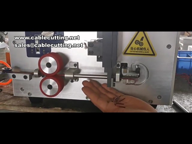 Macchina spellafili, tagliafili e piegatrici: taglio e piegatura automatici con conteggio quantità