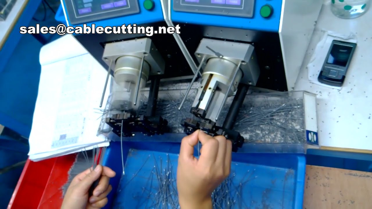 Macchina spellacavi coassiali e rotativa - Spellatura efficiente dei cavi coassiali
