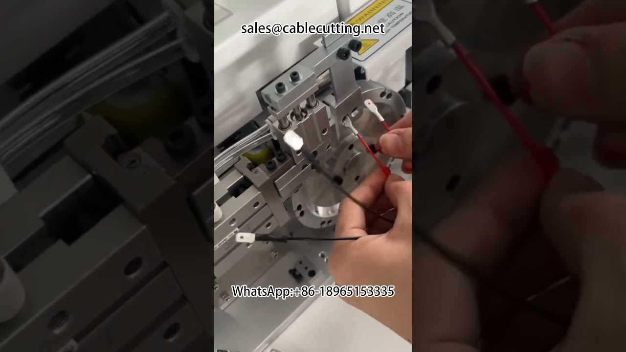 Macchina per tubi termorestringenti: taglio automatico per massima efficienza