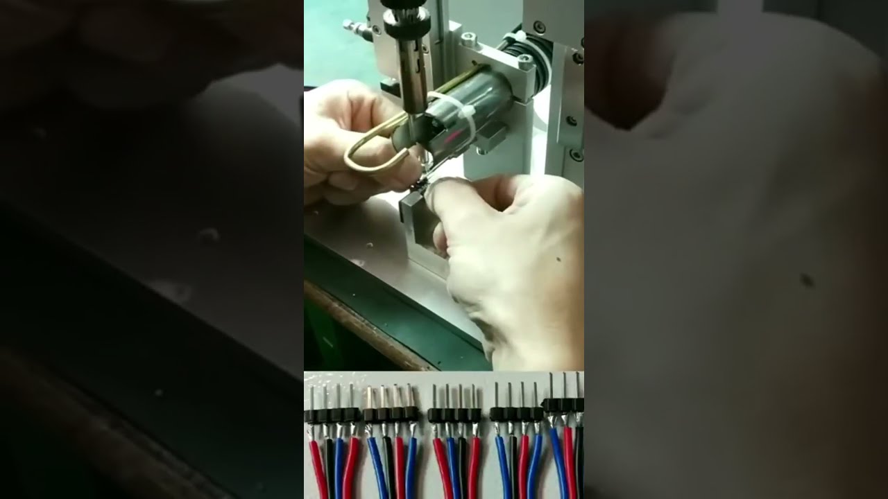 Macchina per saldatura semiautomatica: funzioni e vantaggi #macchina #spelacavi #fabbrica
