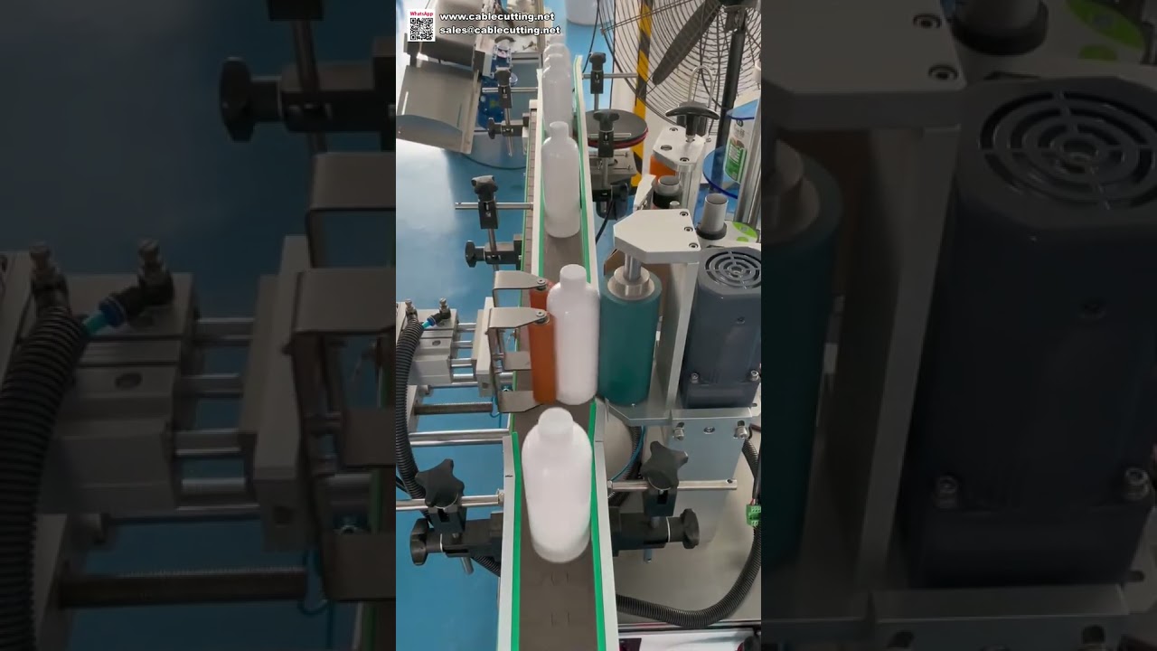 Etichettatrice Rotativa Automatica per Acqua Minerale: Macchina Industriale per Etichette su Bottiglie e Bevande
