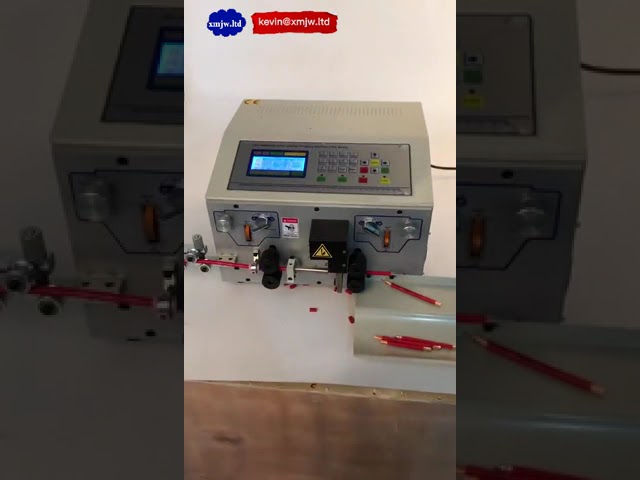 Macchina Automatica per Spelatura e Taglio di Cavi Quadrati da 25 mm - Alta Precisione