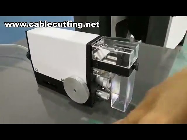 Macchina Spelacavi Multifilo: Spellatura Professionale per Cavi PVC e Teflon a Induzione Pneumatica