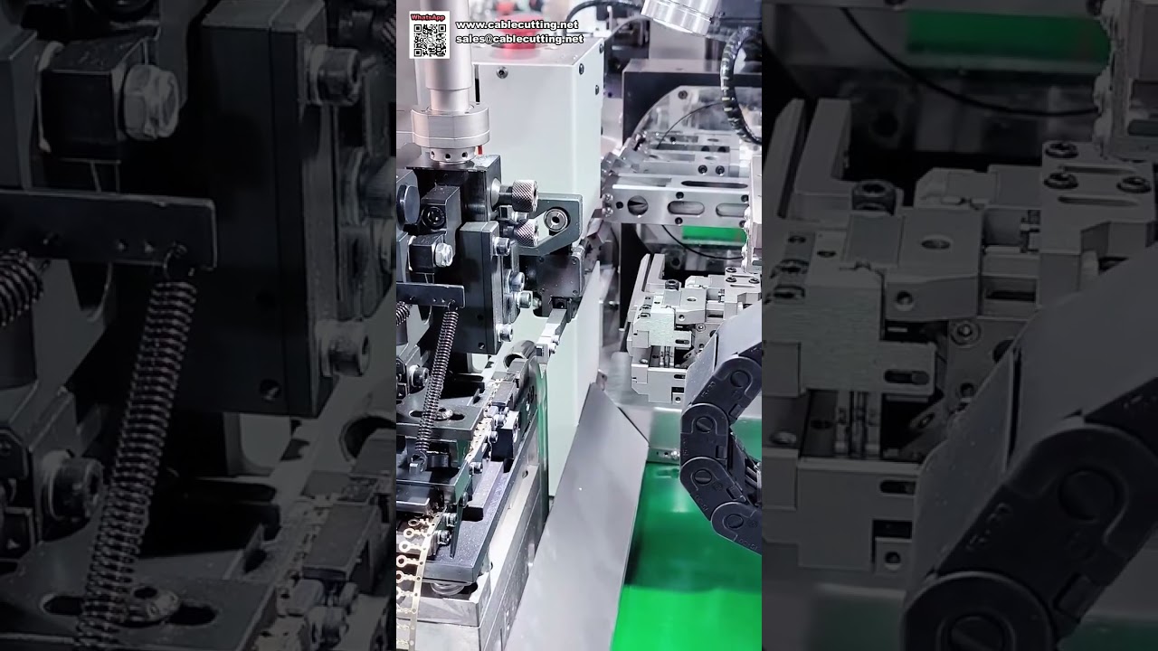Macchina automatica per crimpatura doppia estremità e inserimento alloggiamento singolo - Elevata stabilità