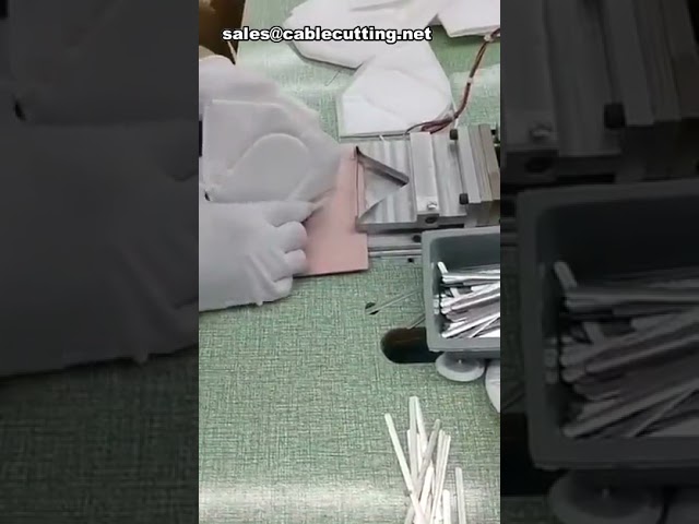Macchina automatica per saldatura del ponticello nasale su mascherine N95 – Saldatrice clip nasale