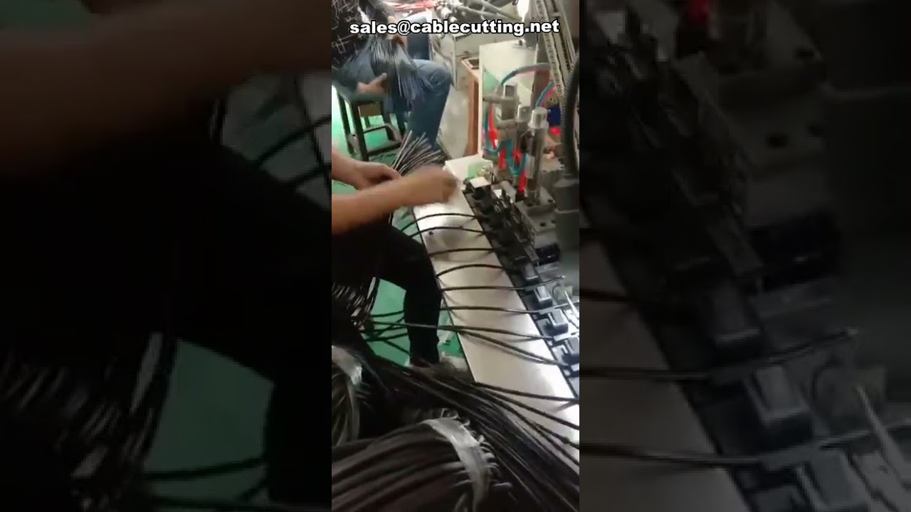 Crimpatrice Automatica per Spinotti a Traino e Terminali in Plastica – Macchina di Alta Precisione