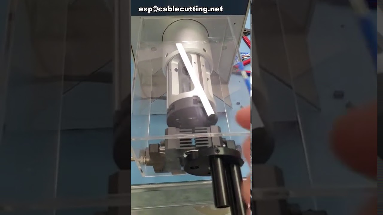 Macchina spellacavi coassiale per cavi piccoli: automazione e precisione