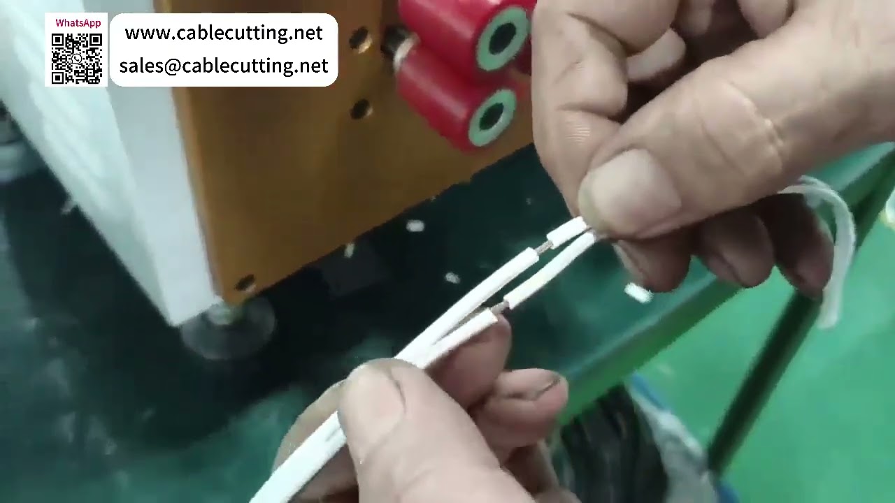 Macchina Spellafili Automatica Computerizzata con Spelatura Centrale Sfalsata per Cablaggi
