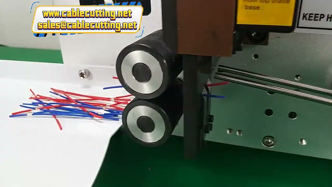 Macchina per taglio e spellatura cavi elettrici: sezioni da 0,02 mm | Video dimostrativo