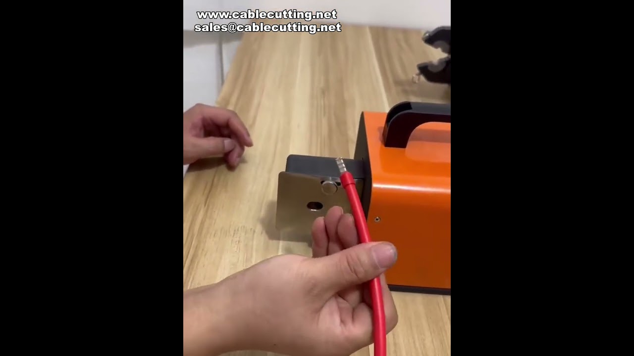 Macchina Crimpatrice Pneumatica per Terminali Tubolari - Crimpatura Quadrata per Fili 0-50 mm²