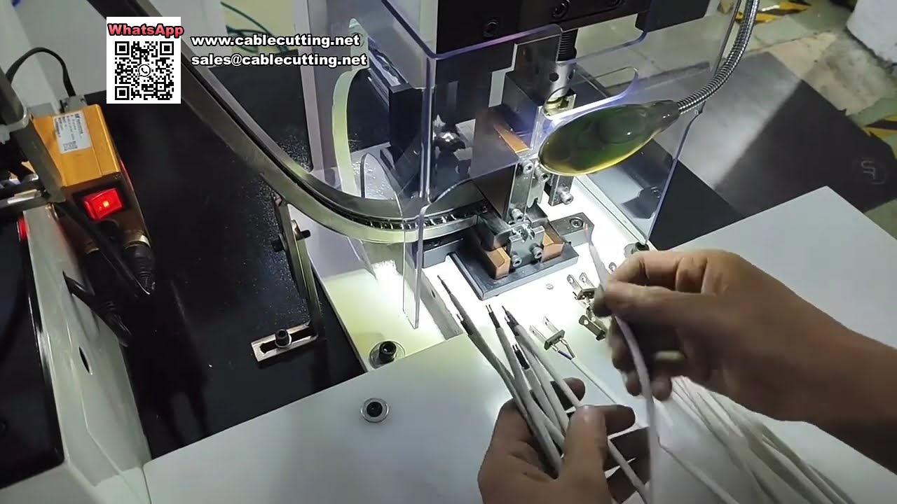 Macchina Automatica per Crimpatura Terminali a 2 Pin con Sistema di Alimentazione a Vaschetta Vibrante