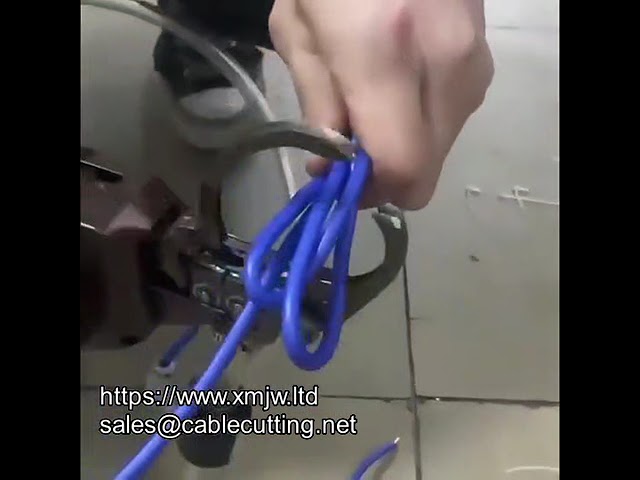 Attrezzo professionale per fascette fermacavi in nylon: lega e organizza cavi elettrici