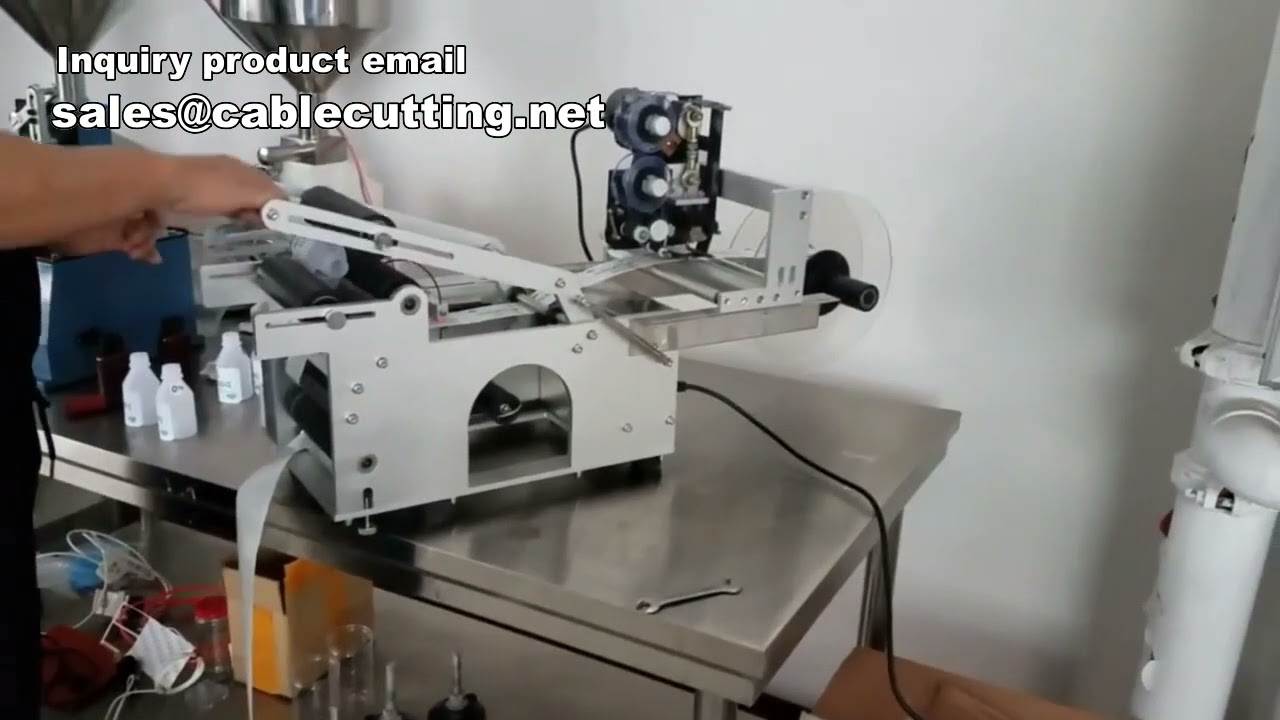 Macchina Etichettatrice Piana e Semi-Automatica | Etichettatura Industriale Efficiente