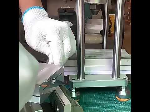 Produzione di Parti di Precisione in ABS da 20G per Stampaggio a Iniezione – Fabbrica Shenzhen Macchine per Stampaggio Plastica