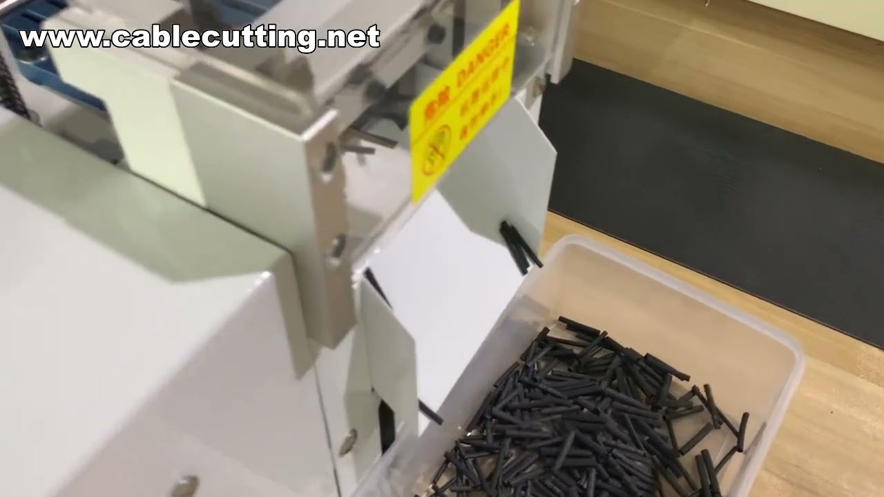 Macchina Automatica per Taglio Cinghie e Tubi - Tagliatrice Industriale di Precisione