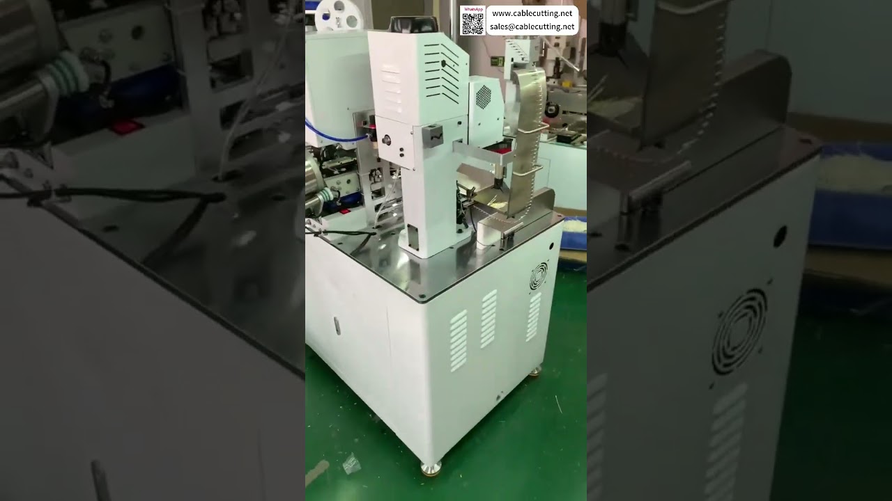 Sistema de Producción Automatizado para Inserción de Conectores Herméticos y Doble Crimpado de Salida Única - Versión Corta