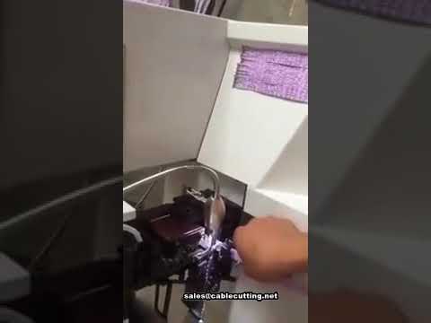 Macchina semi-automatica per spelatura e crimpatura cavi a nastro