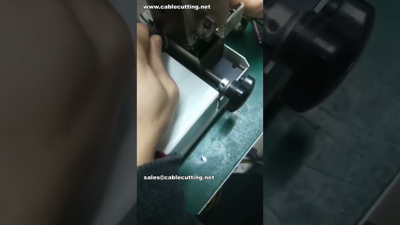 Nastratrice a Punti per Giunzioni a Treccia Metallica - Automazione Officina