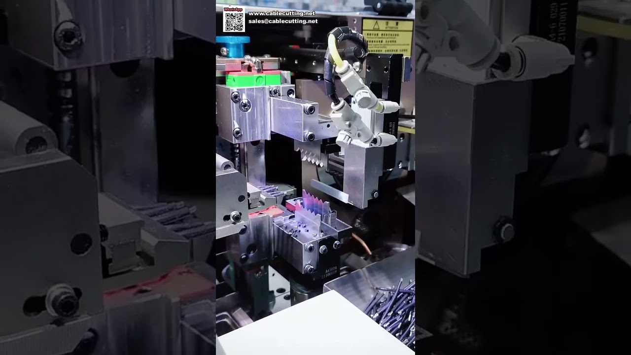 Macchina Automatica per Taglio, Spellatura e Saldatura a Stagno a Doppia Testa – Precisione ed Efficienza