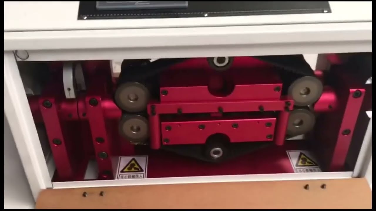 Macchina Automatica per Taglio Tubi Ondulati e Flessibili in Plastica - Taglio Circolare Preciso