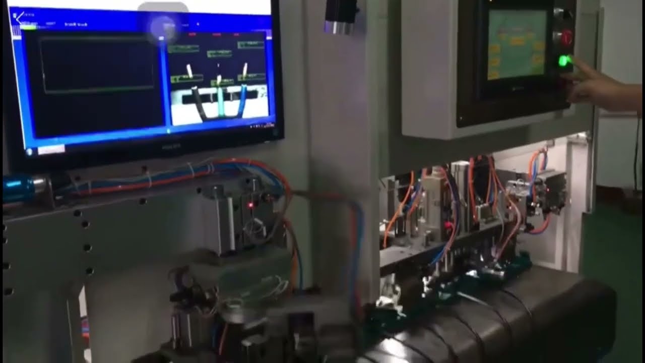 Spelafili e Crimpatrice Automatica 25 Passi – Pelatura Silenziosa e Crimpatura Terminali