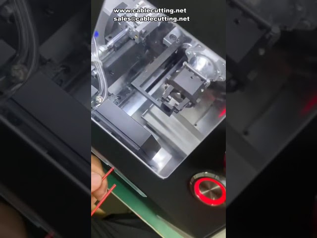 Macchina Crimpatrice Automatica per Capicorda Non Isolati 4 mm² – Taglio e Spellatura Cavo Quadrangolare