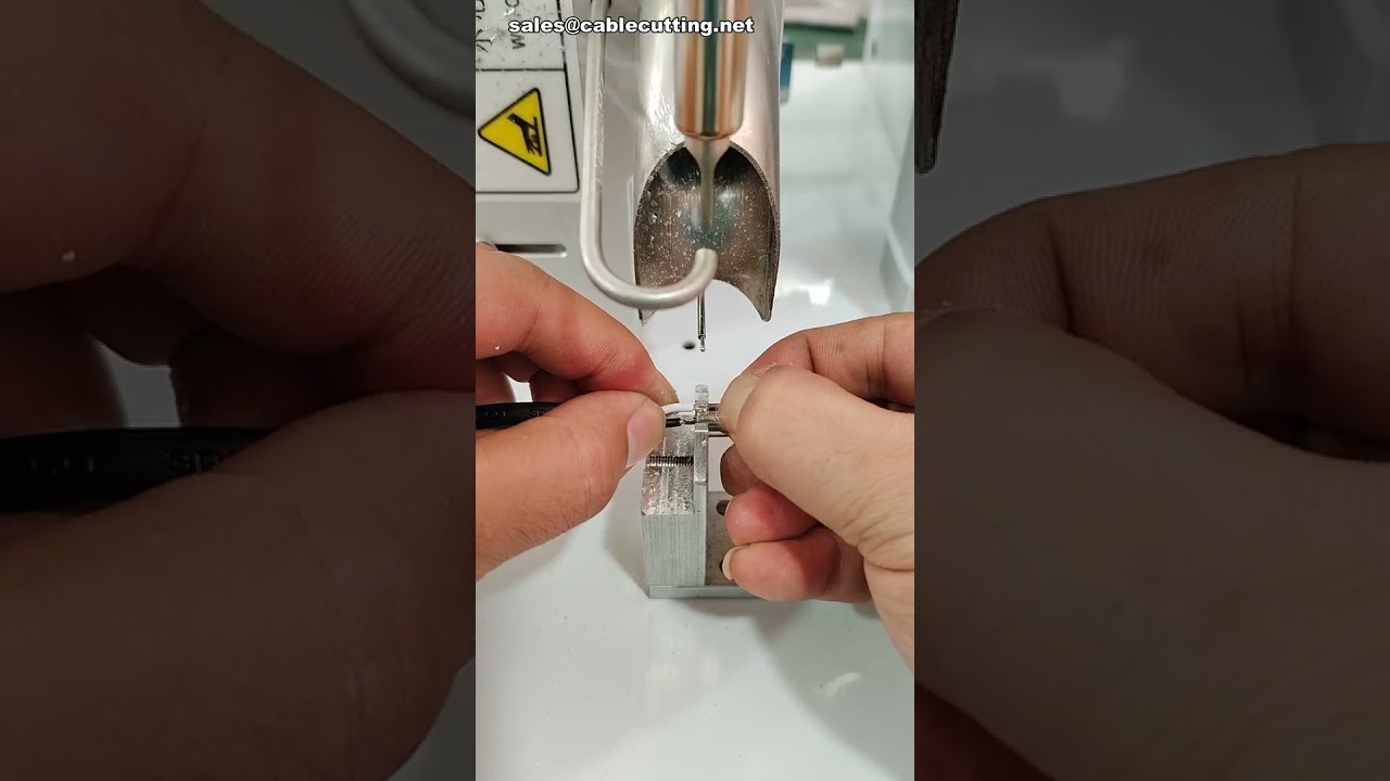 Macchina Saldatrice Semiautomatica per Saldatura Jack DC: Gestione Differenze Altezza #macchina #fabbrica