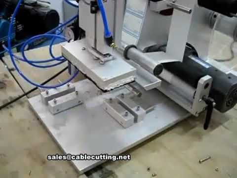 Macchina Etichettatrice Semi-Automatica per Cartoni Piatti – Soluzione Efficiente per Imballaggi Industriali