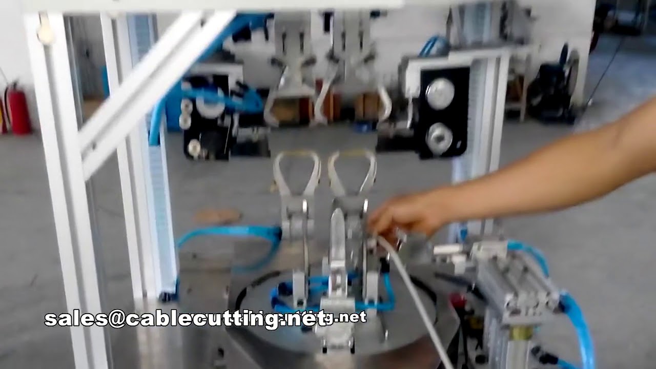 Macchine per avvolgimento e fascicolazione cavi toroidali industriali