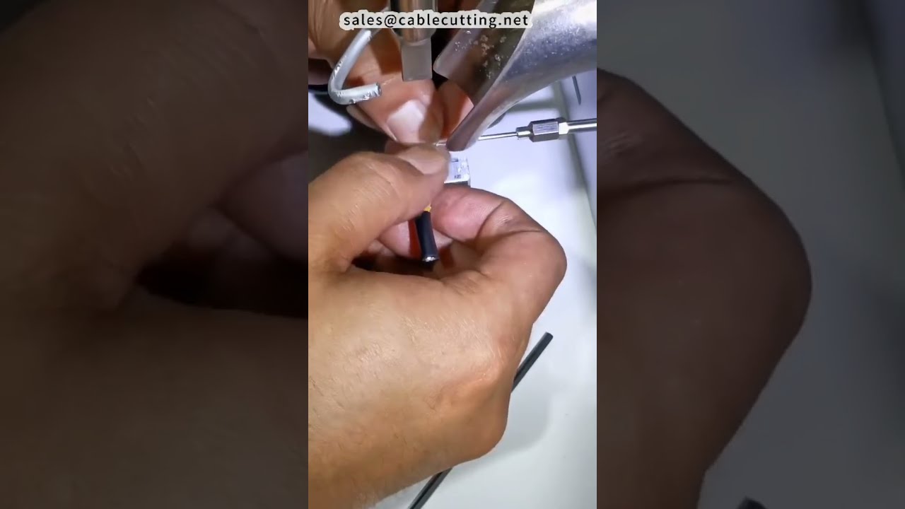 Clip Motivazionale | Non è Mai Troppo Tardi per Cambiare la Fabbrica #fabbrica #macchina #fai-da-te - Shorts