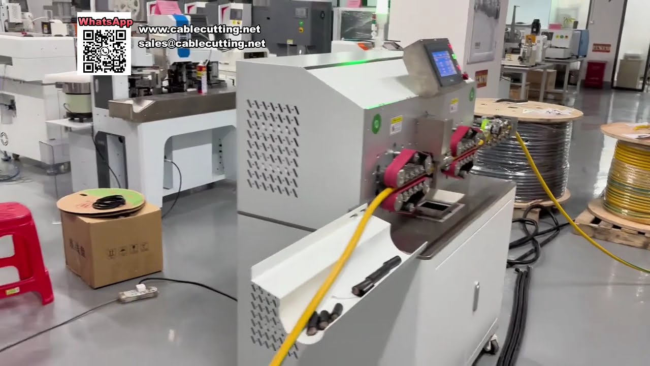 Macchina automatica per taglio e spelatura cavi elettrici fino a 150 mm² - Elettrica e computerizzata