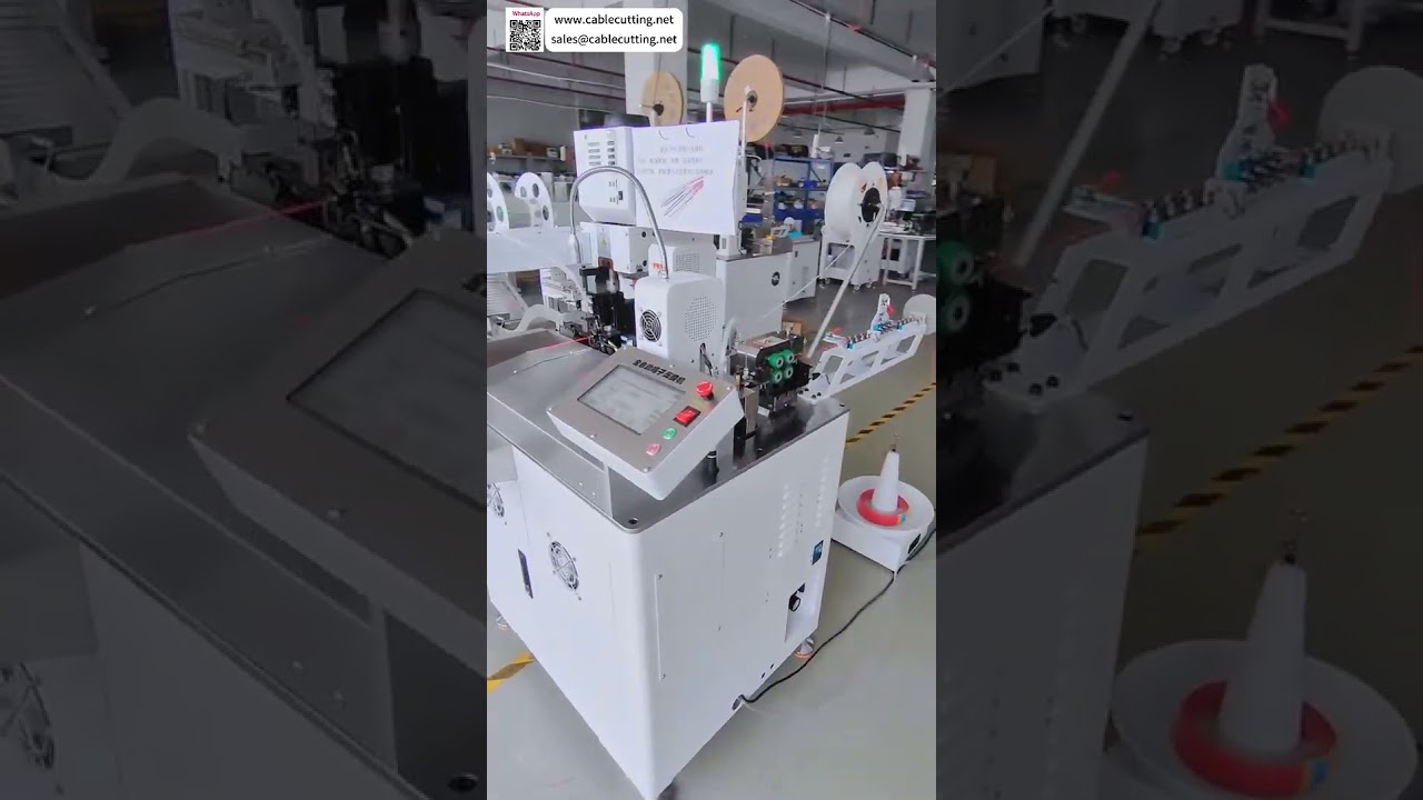Macchina crimpatrice automatica per cablaggi elettrodi PTC del modulo riscaldamento AC di veicoli elettrici