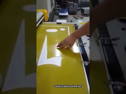 Taglierina plotter automatica per tessuti e materiali PVC con lama
