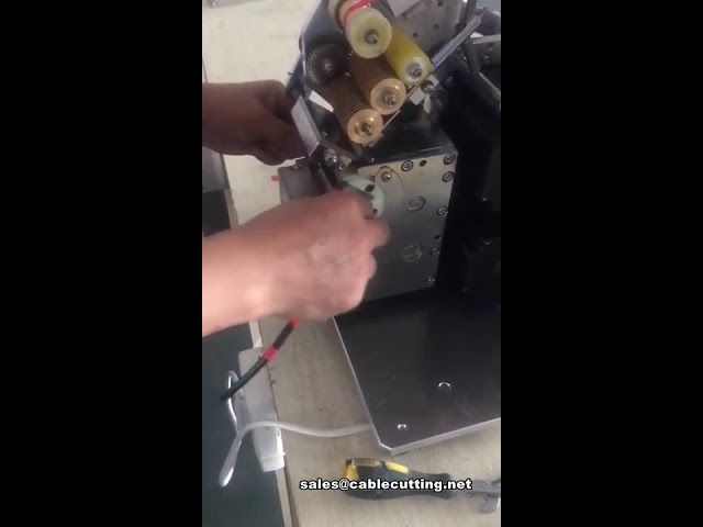 Macchina avvolgitrice automatica per cablaggi e fasci di cavi - Nastratrice elettrica