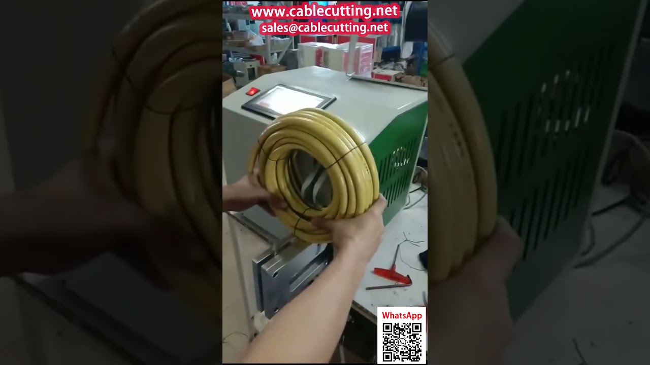 Macchina automatica per legatura di grandi bobine di tubi – Automazione industriale efficiente