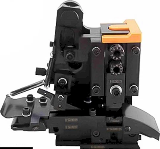 Stampo Orizzontale Alta Precisione OTP - Applicatore per crimpatura terminali