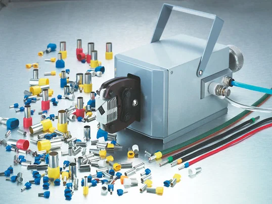 Crimpatrice Terminali Pneumatica 6-4 - Utensili di crimpatura portatili